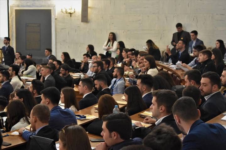Μοντέλο της Βουλής των Ελλήνων 2019: Διαδικασία αξιολόγησης Βουλευτών και πρακτική άσκηση ως επιβράβευση